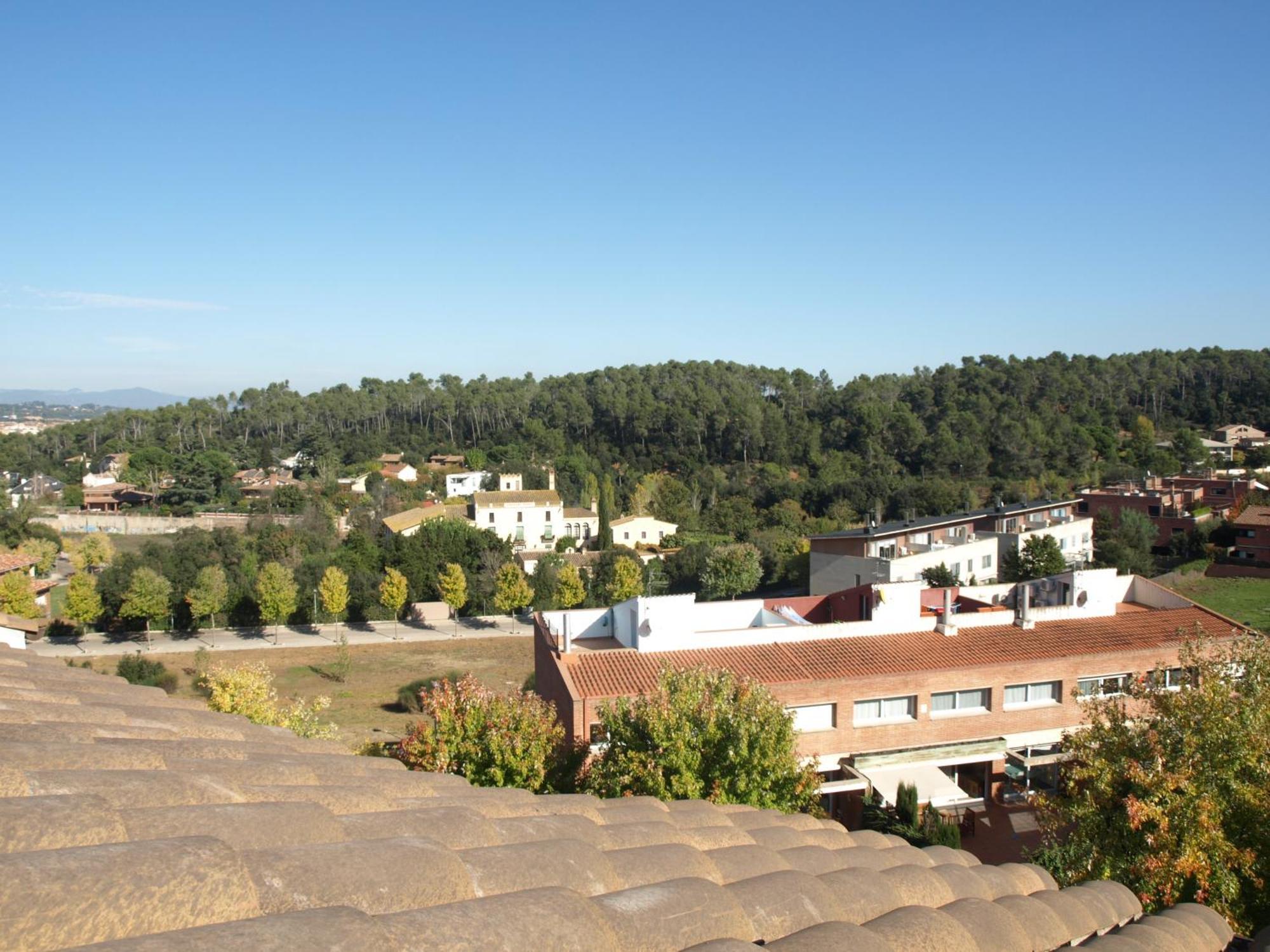 Aparthotel Del Golf Sant Cugat del Valles Bagian luar foto